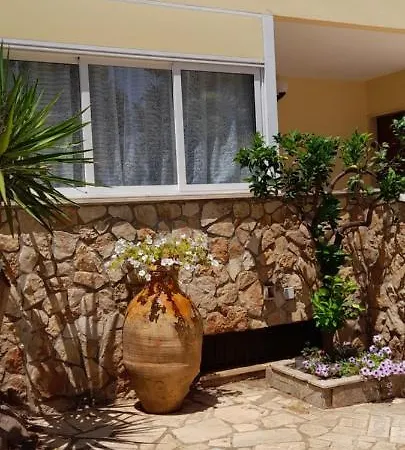 Marta La Staccionata Villa *